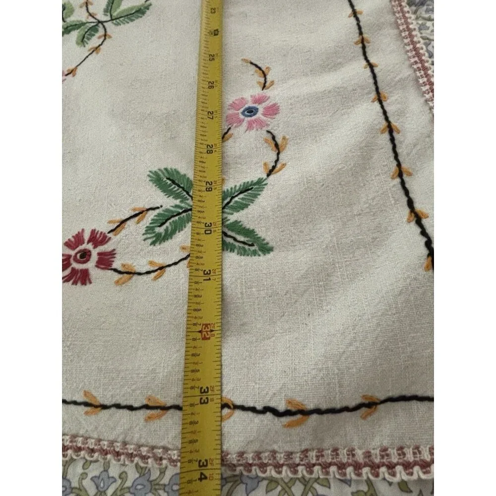 Vintage Hand Embroidery Cotton Table Cloth Floral 37x34” Square Ivory